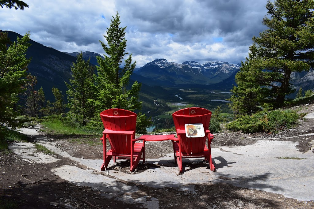 Tunnel Mountain Trail | Improvement District No. 9, AB T0L, Canada | Phone: (403) 762-1200