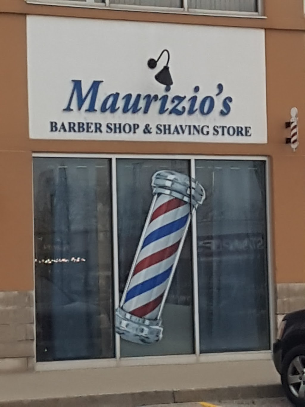 Maurizios Barber Shop | 1140 Bleams Rd, Petersburg, ON N0B 2H0, Canada | Phone: (519) 208-1833