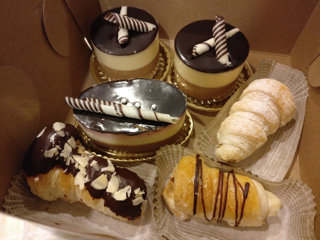 MarJo Bakery | 2838 Victoria Park Ave, North York, ON M2J 4A8, Canada | Phone: (416) 490-8687