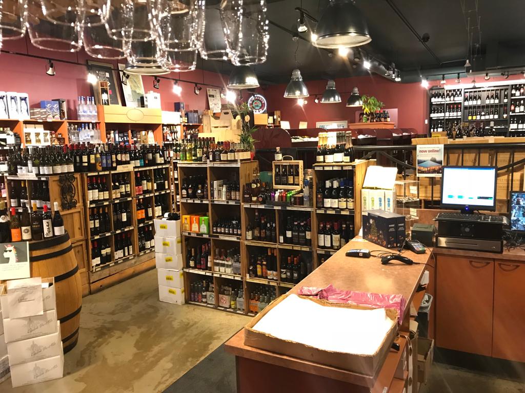 Crestwood Fine Wines & Spirits | 9658 142 St NW, Edmonton, AB T5N 4B2, Canada | Phone: (780) 488-7800