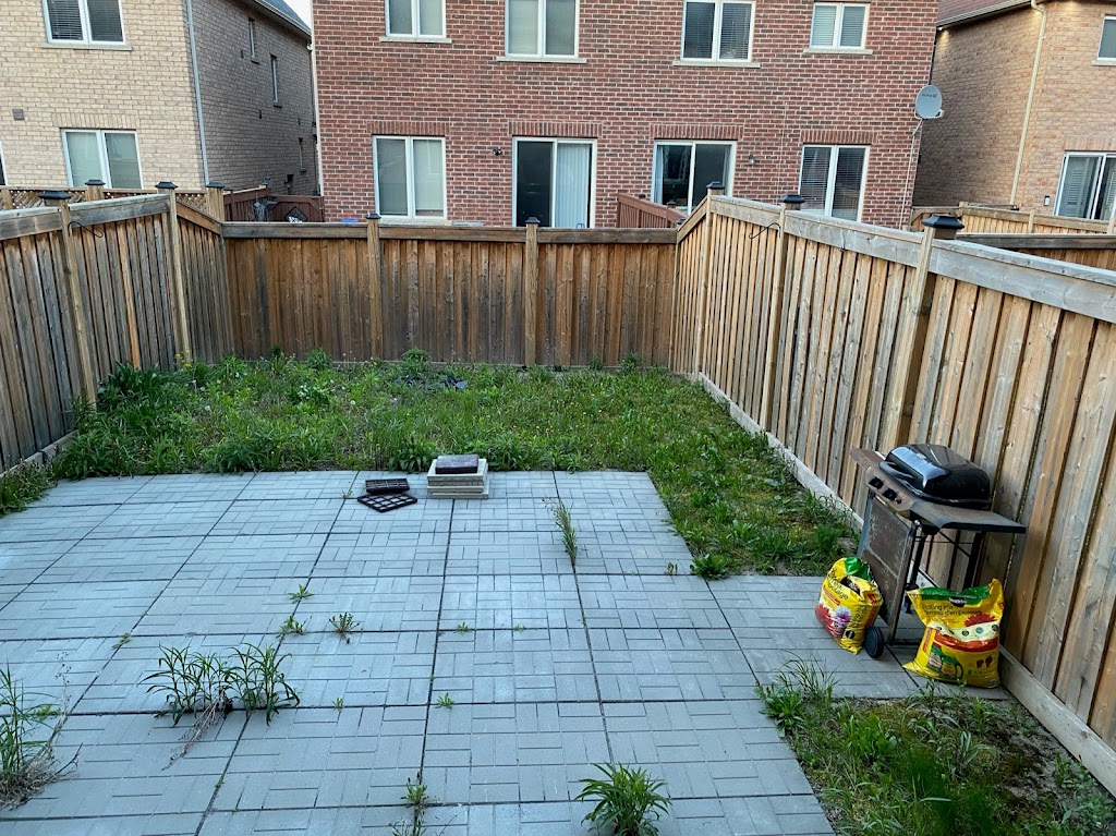 Maximum Landscaping Services | 44 Wellesworth Dr, Etobicoke, ON M9C 4E8, Canada | Phone: (647) 719-3951