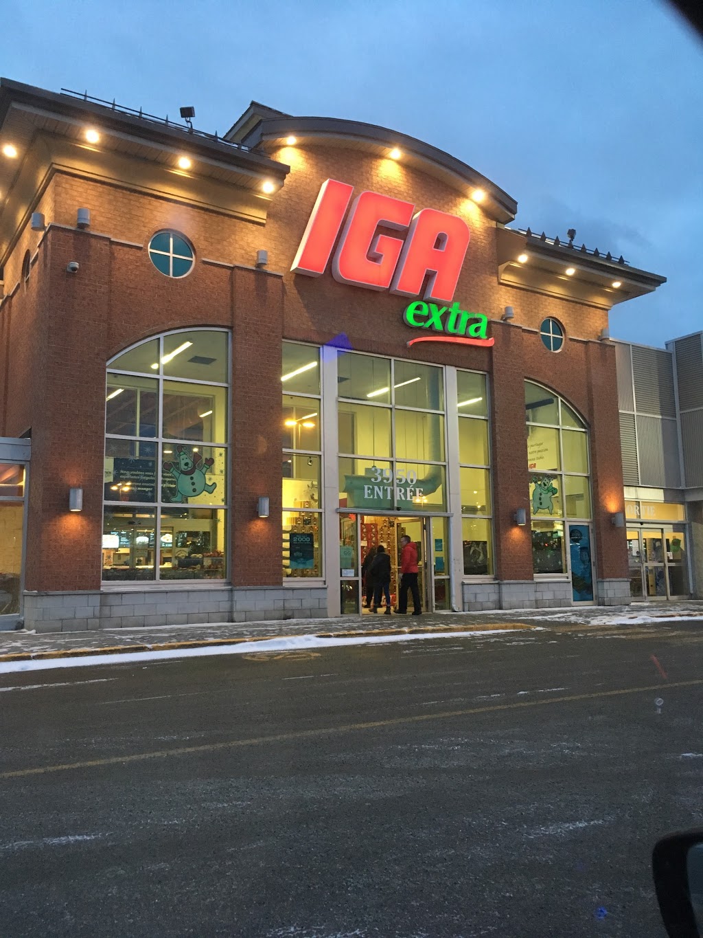 IGA extra Sherbrooke | 3950 Rue King Ouest, Sherbrooke, QC J1L 1P6, Canada | Phone: (819) 563-5172