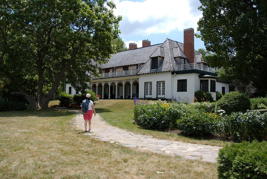 Leacock Museum National Historic Site | 50 Museum Dr, Orillia, ON L3V 7T9, Canada | Phone: (705) 329-1908