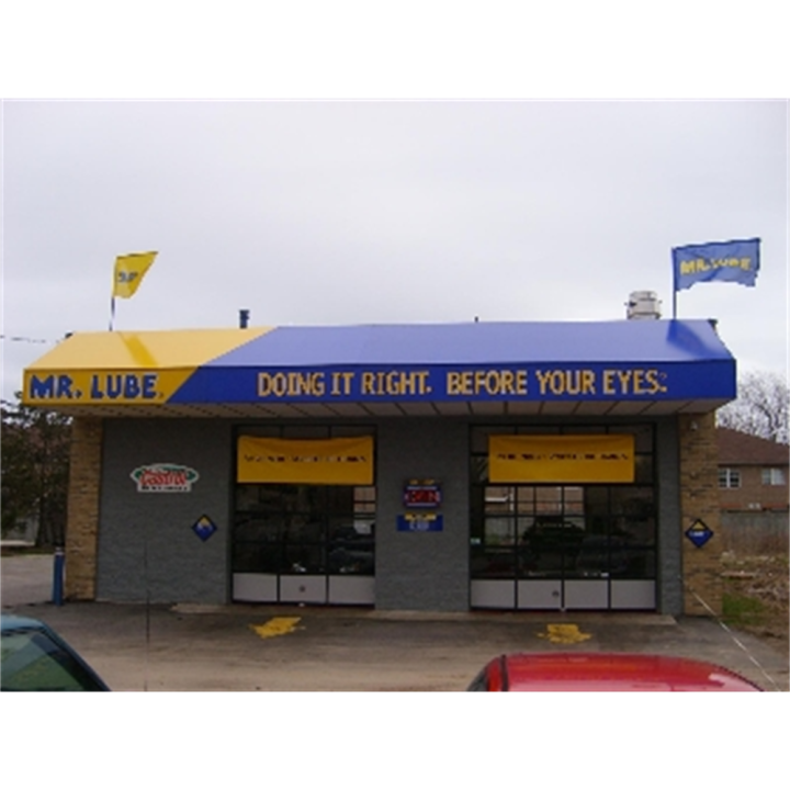 Mr. Lube | 3520 Fairview St, Burlington, ON L7N 2R5, Canada | Phone: (905) 639-3118