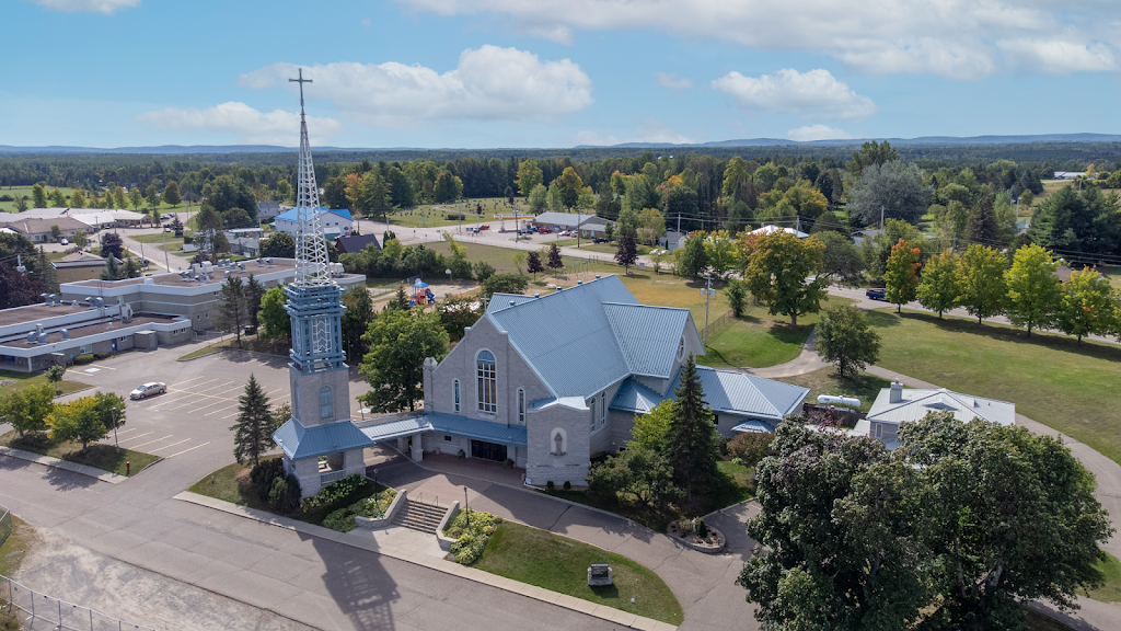 St. James the Less Catholic Church | 78 Wellington St, Eganville, ON K0J 1T0, Canada | Phone: (613) 628-2020