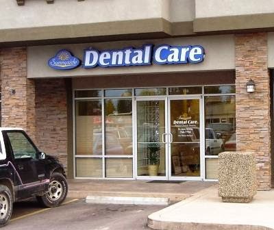 Sunnyside Dental | 3957 Lakeshore Rd #106, Kelowna, BC V1W 1V3, Canada | Phone: (250) 764-7794