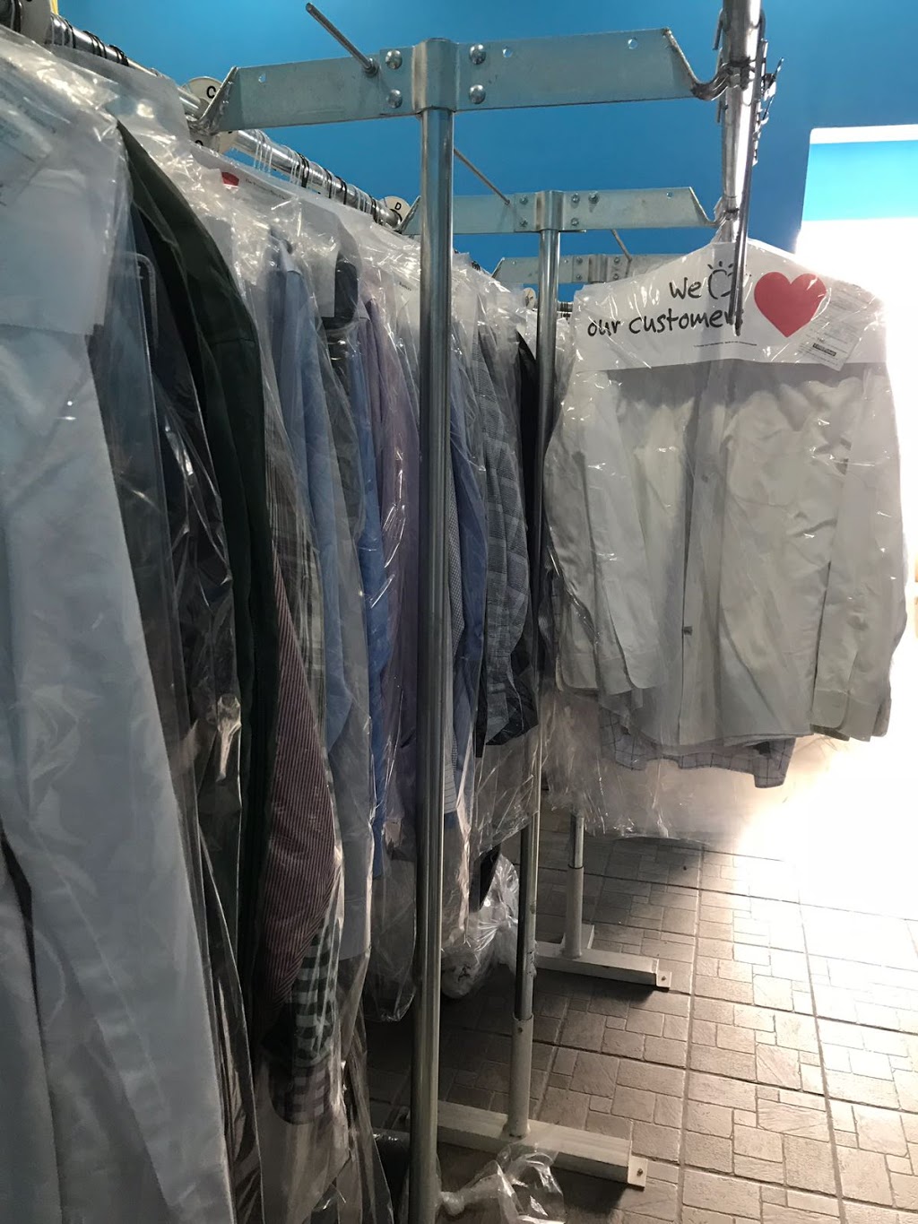 The Preeners - Dry Cleaners | 2520 Postmaster Dr #7a, Oakville, ON L6M 0N2, Canada | Phone: (289) 644-2424