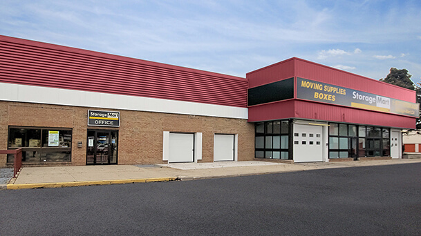 StorageMart | 1776 OConnor Dr, North York, ON M4A 1W8, Canada | Phone: (416) 534-3455