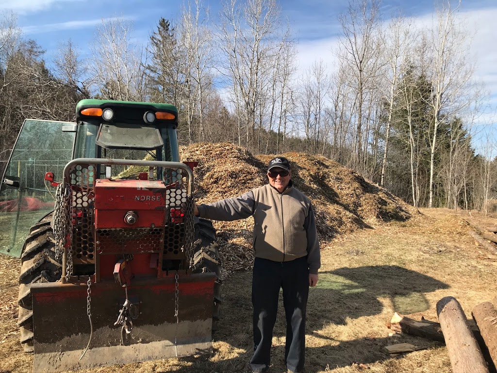 Ferme fruitière Sévigny | 291 Chemin de la Rivière, Saint-François-Xavier-de-Brompton, QC J0B 2V0, Canada | Phone: (819) 845-2297