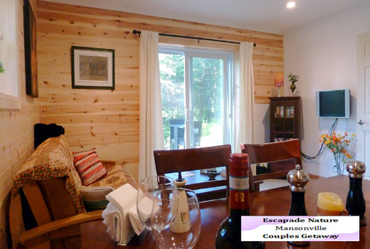 Couples Getaway Mansonville | 63 Chemin des Cheminots, Mansonville, QC J0E 1X0, Canada