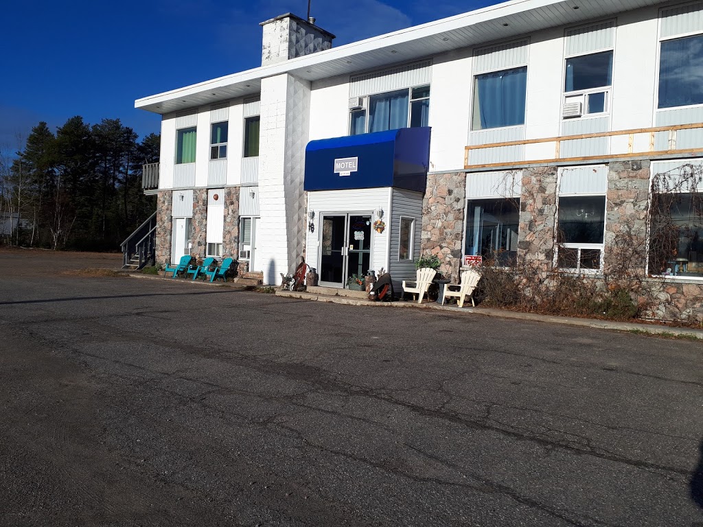 Nipigon Travelers Motel | 428 ON-11, Nipigon, ON P0T 2J0, Canada | Phone: (807) 707-5658