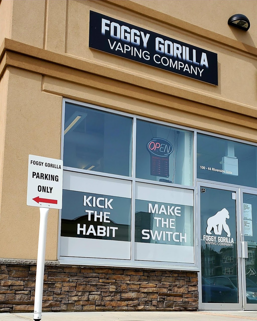 Foggy Gorilla Vape Shop | Okotoks | 44 Riverside Gate Unit 100, Okotoks, AB T1S 0J2, Canada | Phone: (403) 938-1078