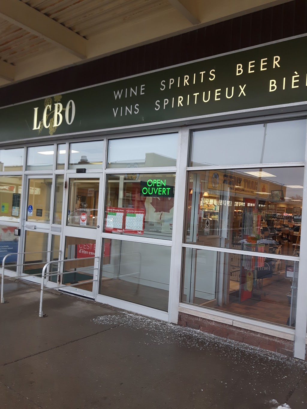 LCBO | 102 Primeway Dr, Welland, ON L3B 0A1, Canada | Phone: (905) 732-3266