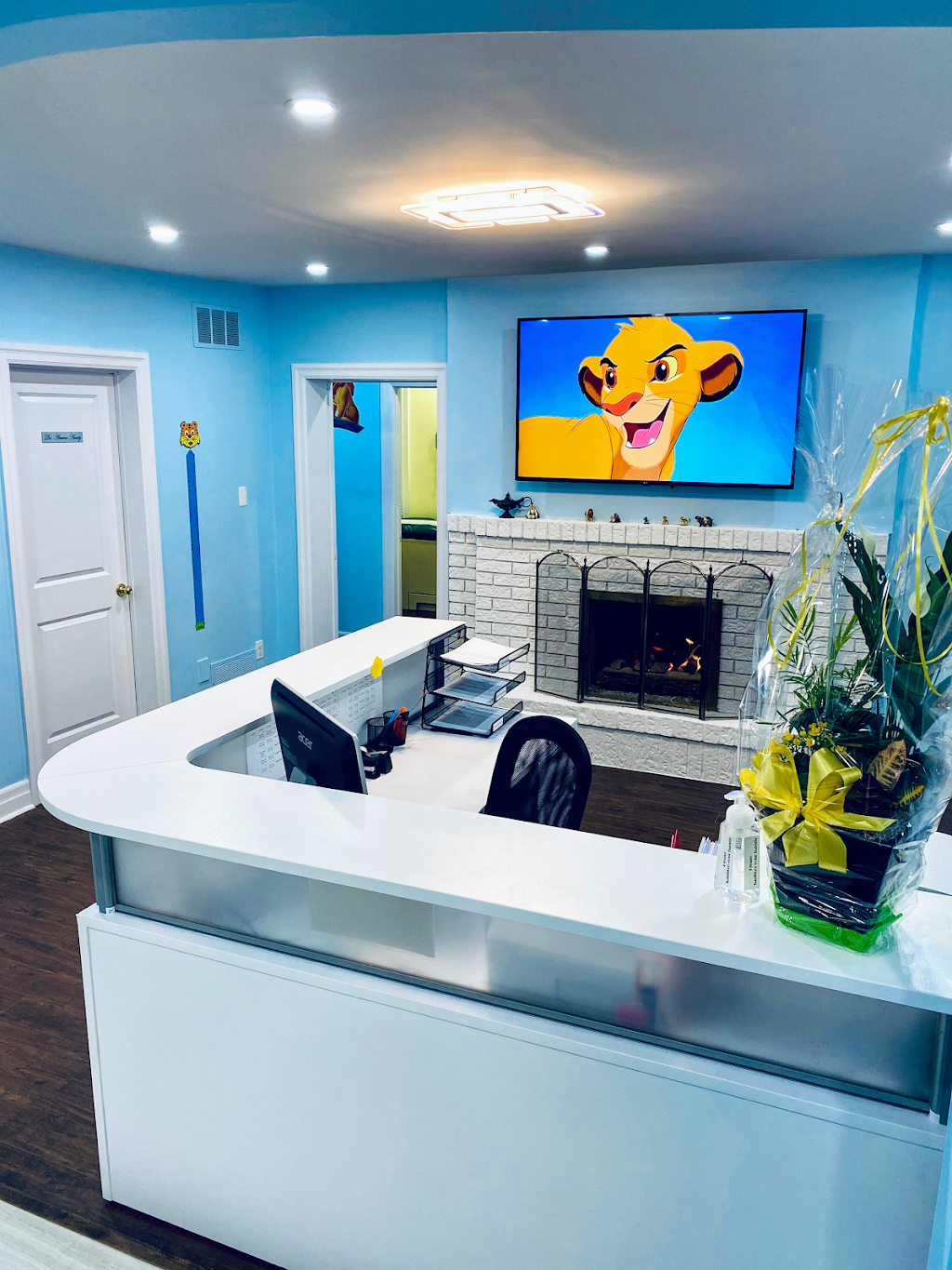 Lion Cubs Childrens Clinic | 1505 Hurontario St, Mississauga, ON L5G 3H7, Canada | Phone: (905) 232-1007