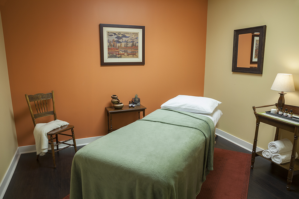 Richmond St. Wellness Centre | 22 Richmond St #104, Richmond Hill, ON L4C 3Y2, Canada | Phone: (905) 237-7736