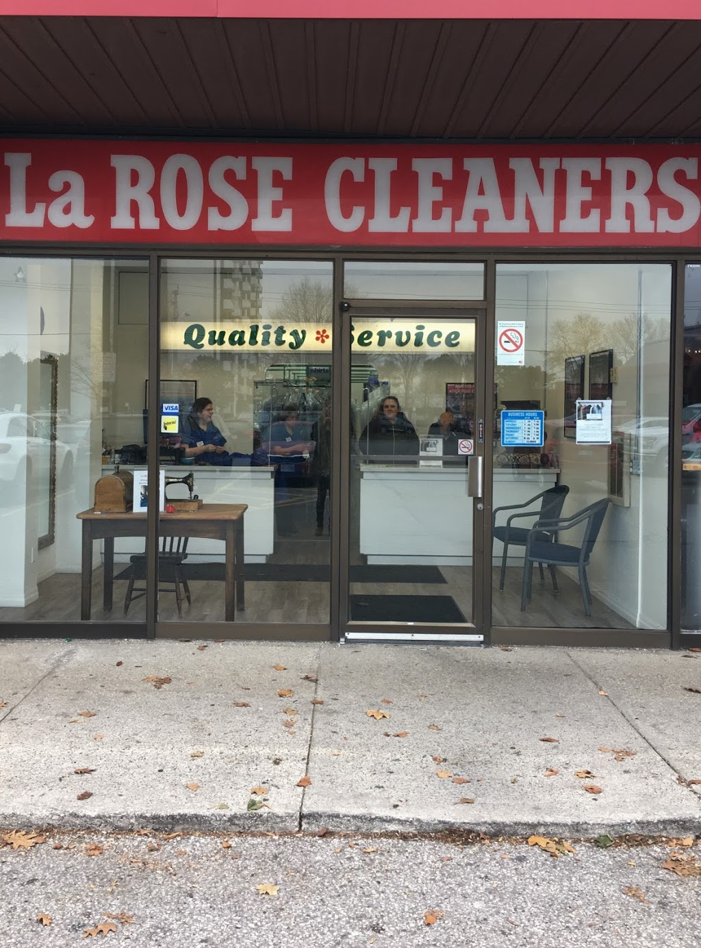 La Rose Cleaners | 140 La Rose Ave, Etobicoke, ON M9P 1B2, Canada | Phone: (416) 248-8016