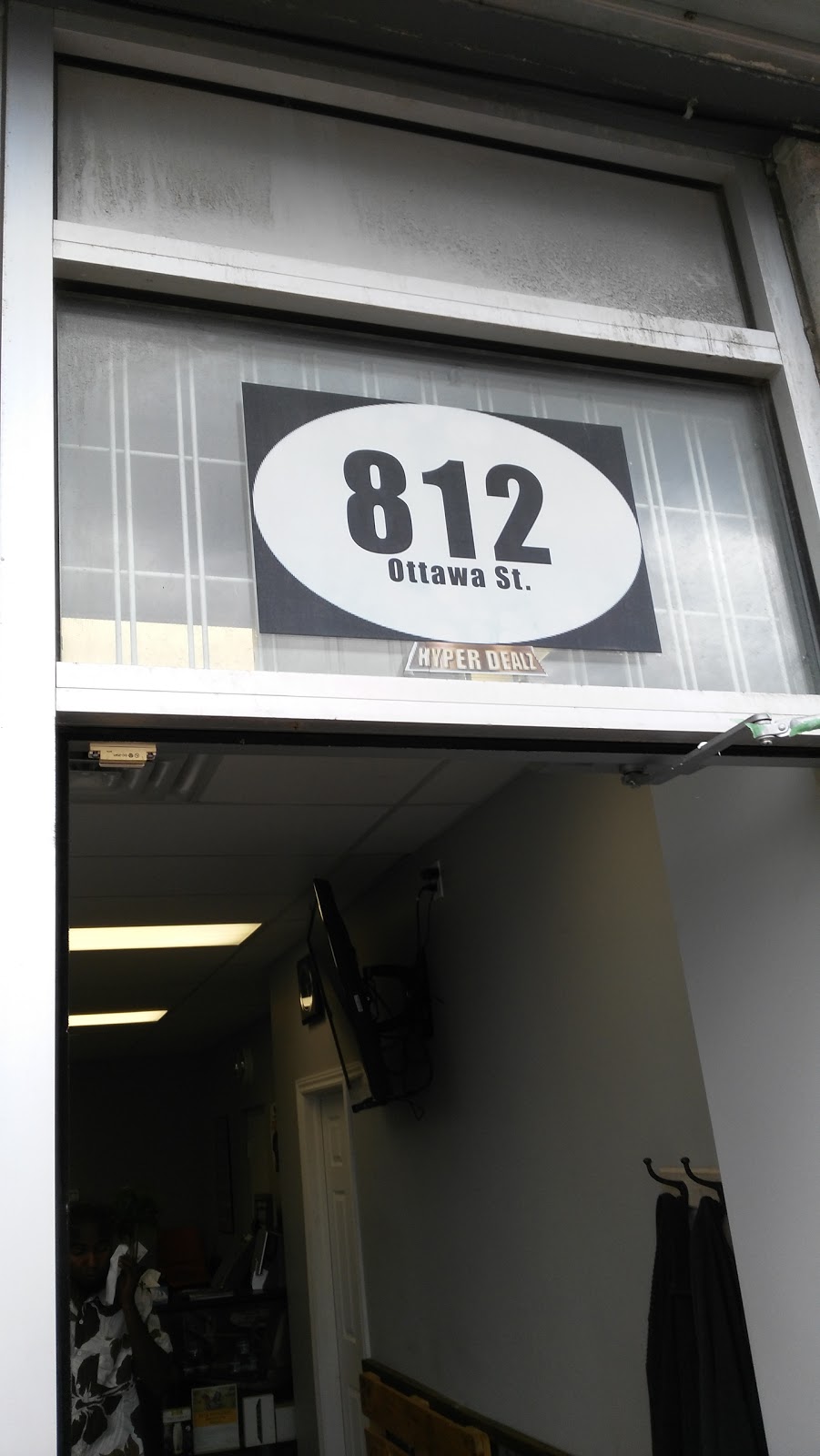 Mardins Barber Shop | 812 Ottawa St, Windsor, ON N8X 2C6, Canada | Phone: (519) 915-9009