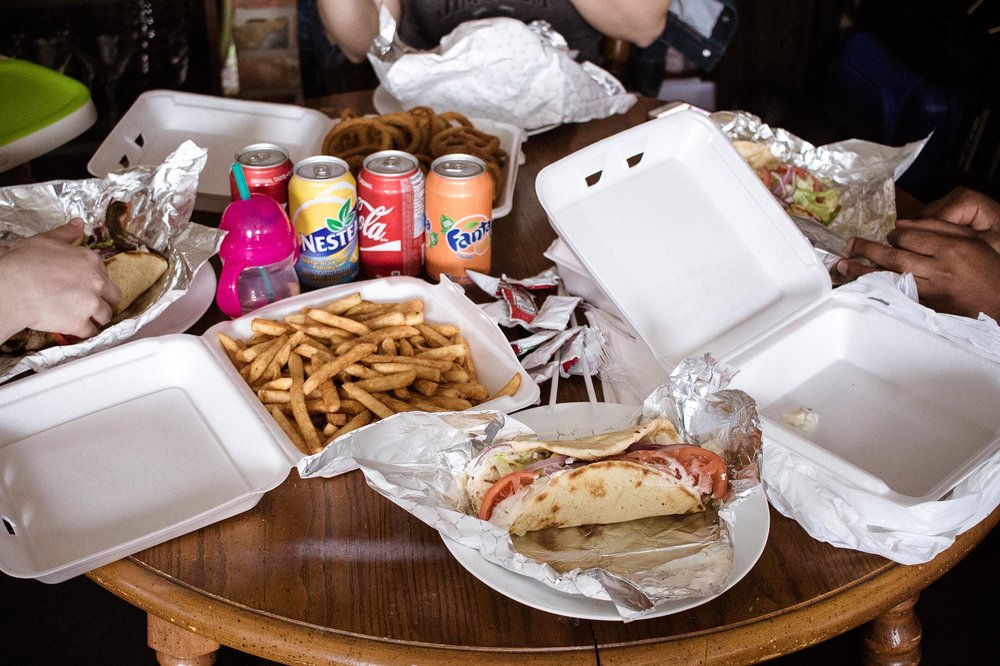 Georges Greek Grill | 622 Bloor St, Mississauga, ON L5A 3V9, Canada | Phone: (905) 232-8555