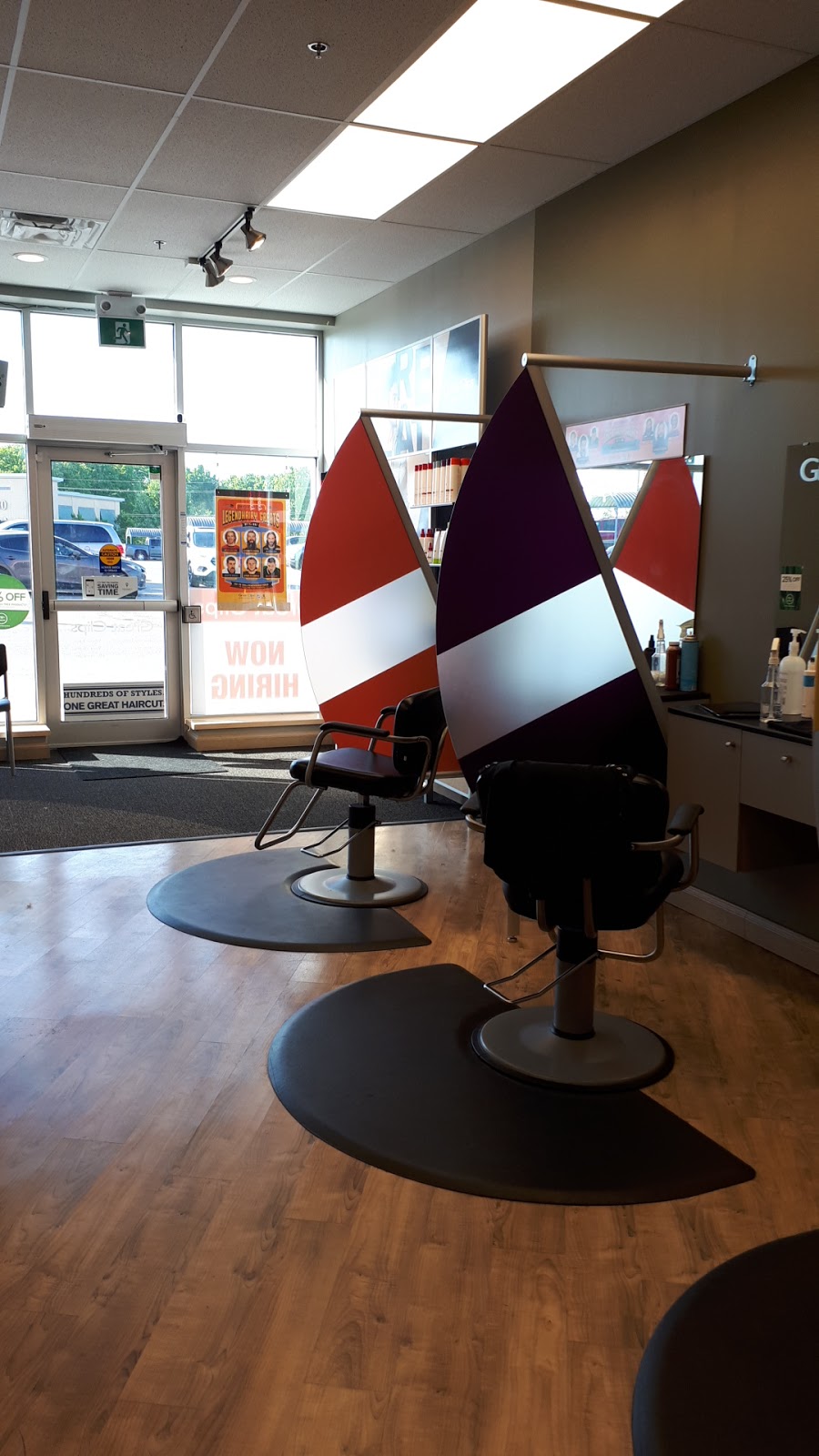 Great Clips | 291 Coldwater Rd W Unit C1, Orillia, ON L3V 3M1, Canada | Phone: (705) 323-9918