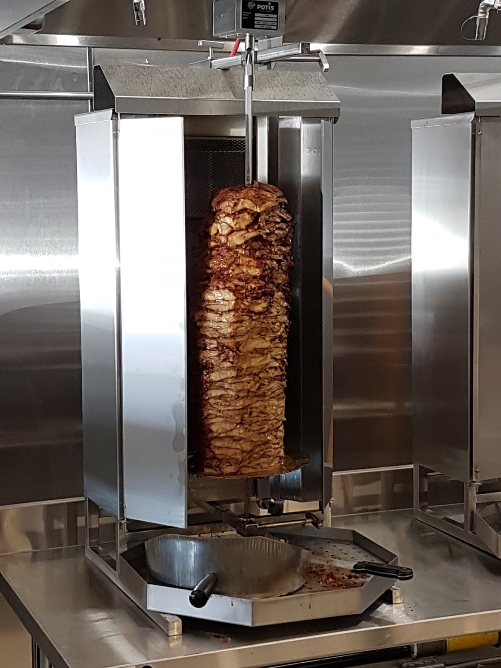 Shawarma Hut Plus | 170 Hartzel Rd unit 2, St. Catharines, ON L2P 1P1, Canada | Phone: (905) 688-6888