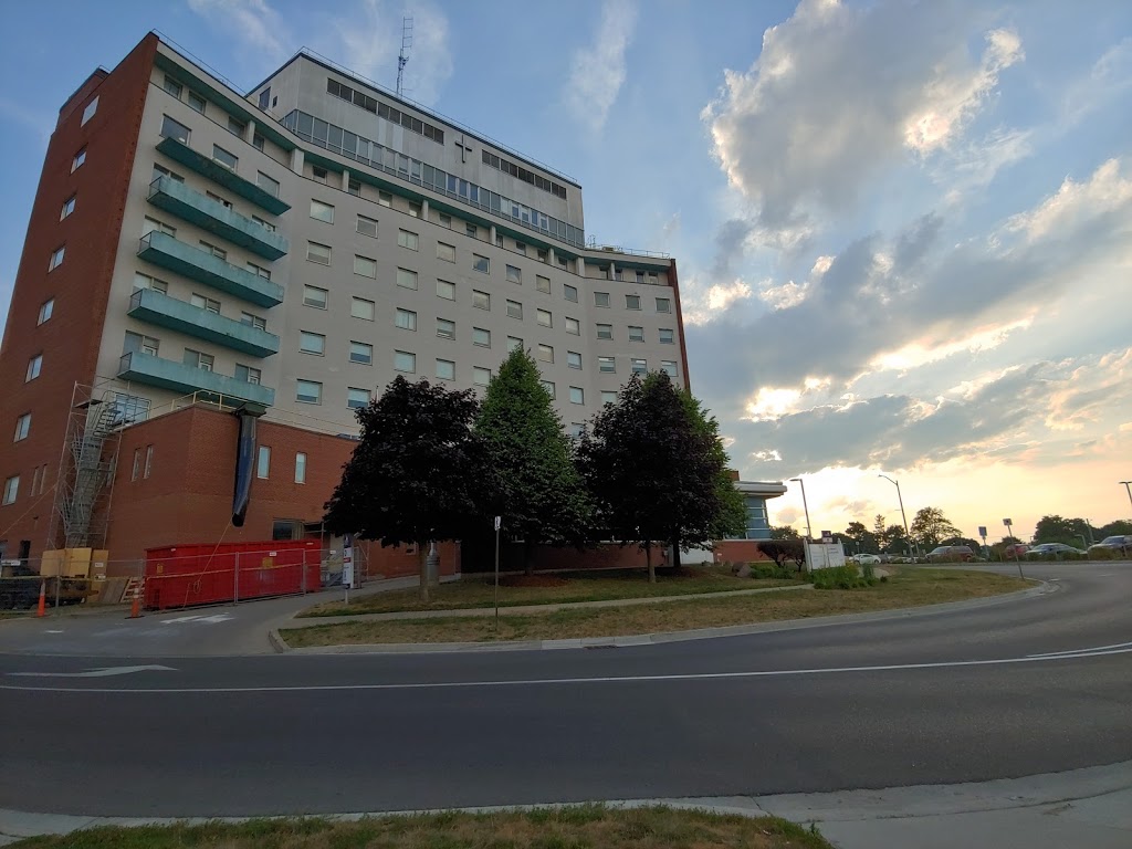 St. Mary’s General Hospital | 911 Queens Blvd, Kitchener, ON N2M 1B2, Canada | Phone: (519) 744-3311