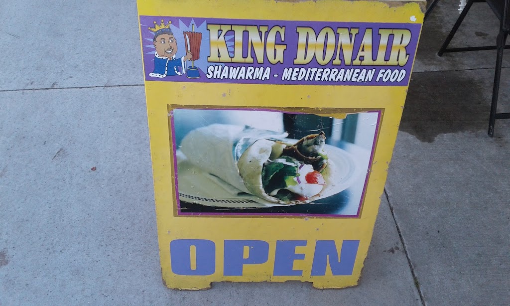 King Donair | 4407 Lakeshore Dr, Sylvan Lake, AB T4S 1C4, Canada | Phone: (403) 887-2484