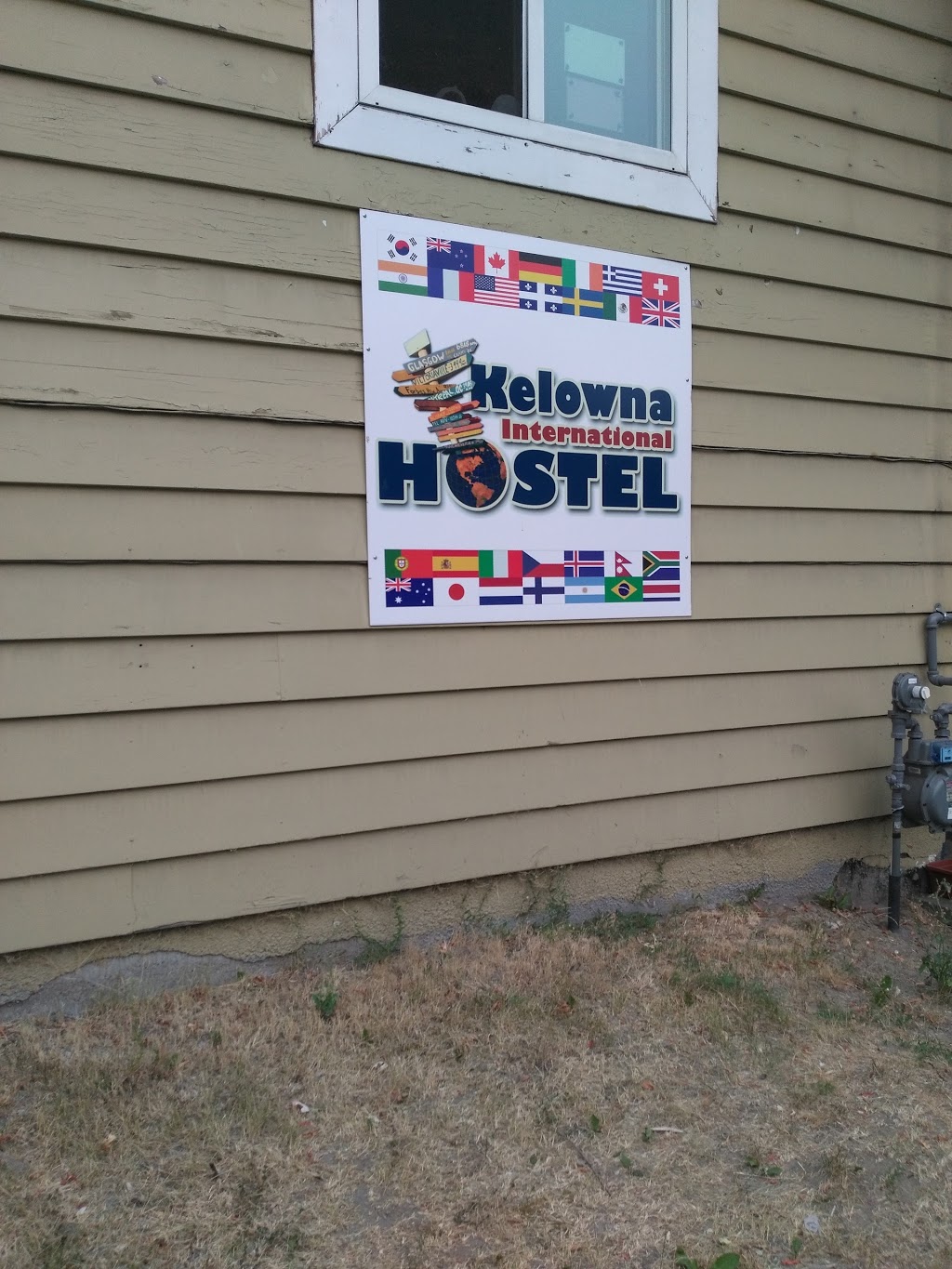 Kelowna International Hostel | 2343 Pandosy St, Kelowna, BC V1Y 1T5, Canada | Phone: (250) 763-6024