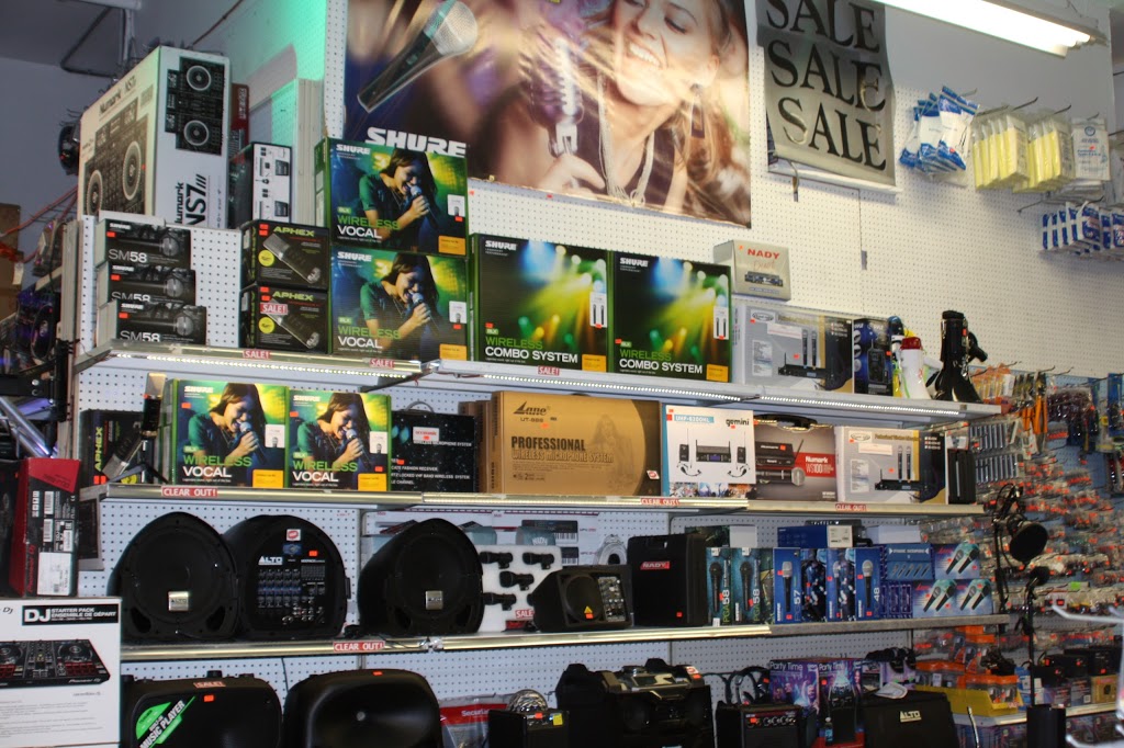 AZ Electronics | 1750 Steeles Ave W, Concord, ON L4K 2L7, Canada | Phone: (905) 761-8838