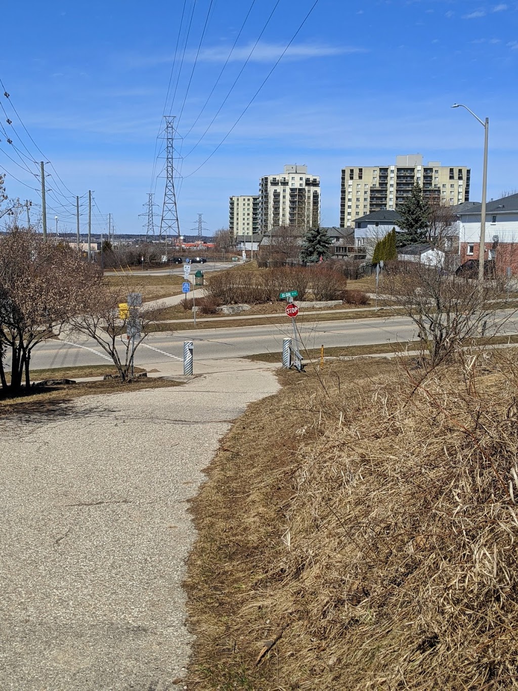 Northview Heights Lookout Park | Greenway-Chaplin, Cambridge, ON N1R 7X1, Canada | Phone: (519) 623-1340