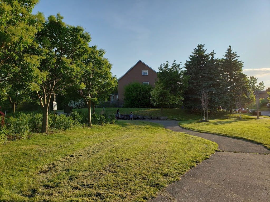 Earnie L. Strode Park | 549 Steeple Hill, Pickering, ON L1V 5Z4, Canada