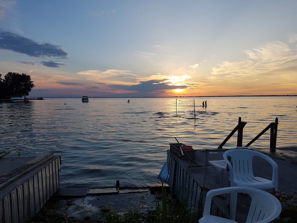 Hungry Bay | Le Fleuve Saint-Laurent, Saint-Stanislas-de-Kostka, QC, Canada