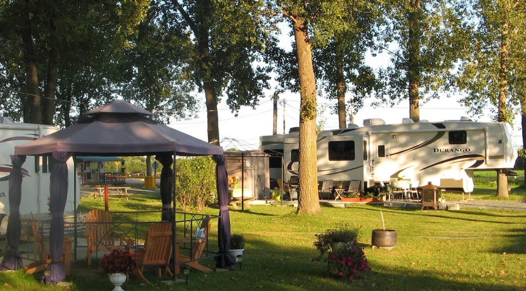 Camping Le Refuge Du Campeur 2007 | 18600 Boul Bécancour, Bécancour, QC G9H 1A8, Canada | Phone: (819) 233-3598