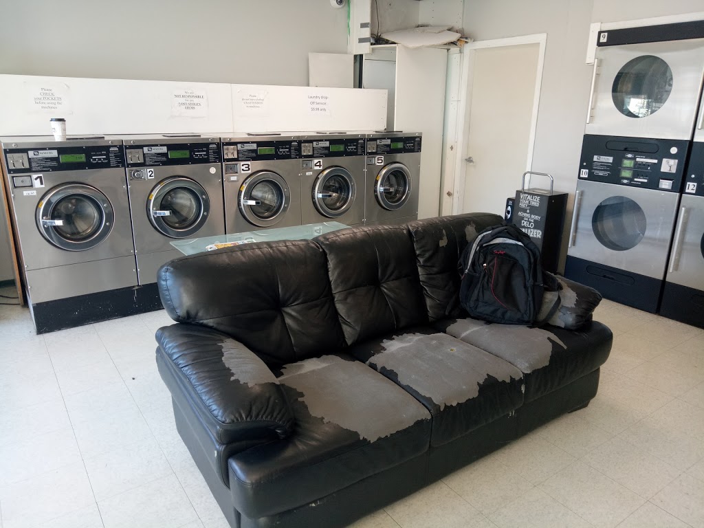 Fas Gas Laundry | 7999 King George Blvd, Surrey, BC V3W 5B3, Canada