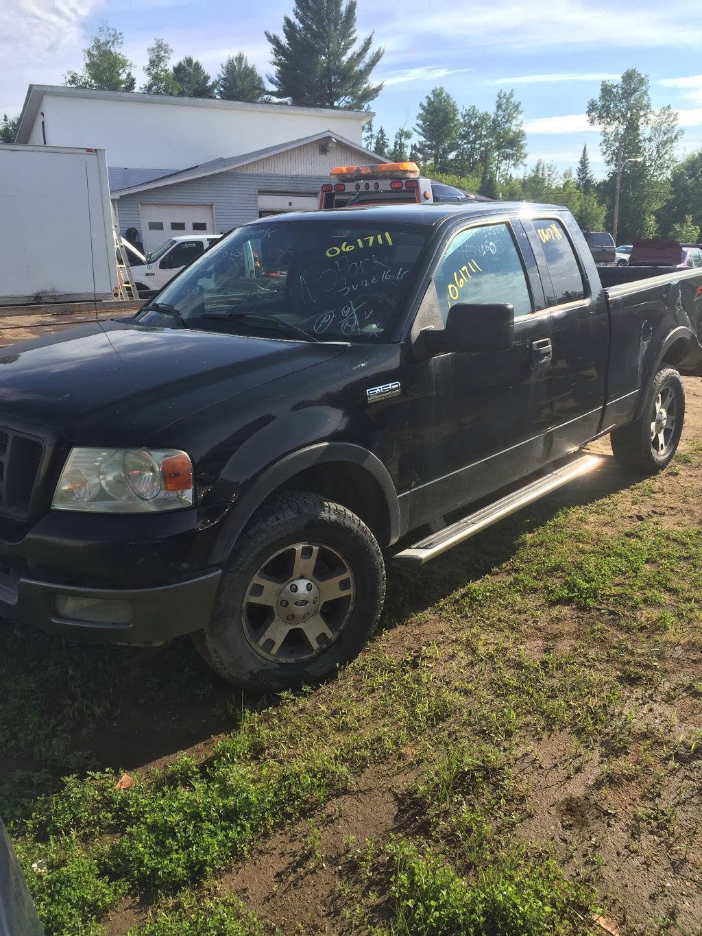 johnson auto wreckers plus | 35 Chemin de Cawood, Danford Lake, QC J0X 1P0, Canada | Phone: (819) 467-2009