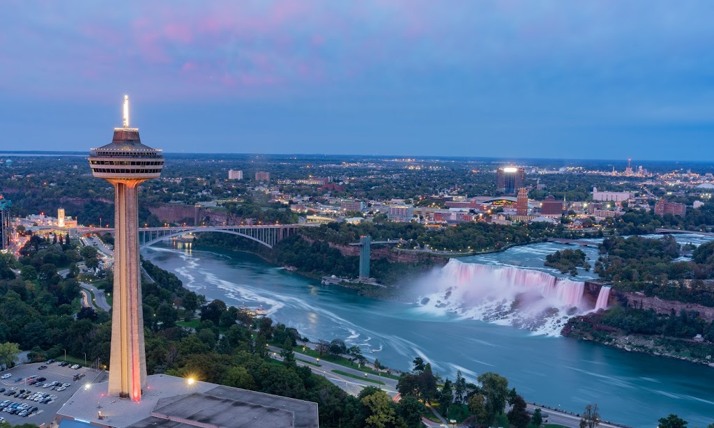 Niagara Falls tour company Canada | 6039 Fallsview Blvd Suite#110, Niagara Falls, ON L2G 3V6, Canada | Phone: (877) 581-6555