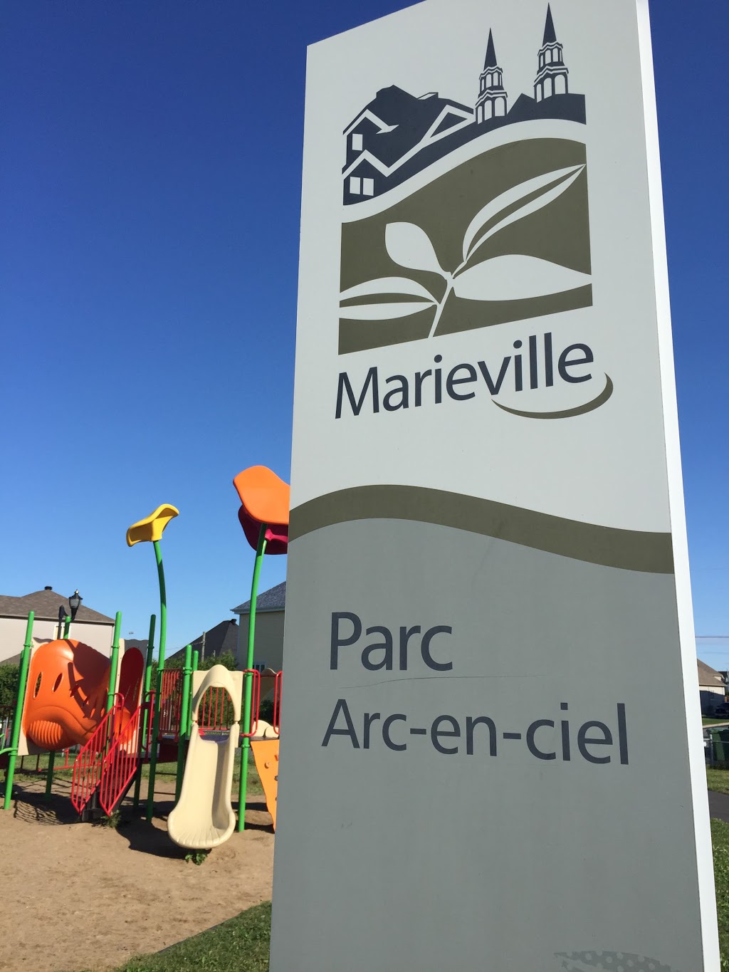 Parc Arc-en-ciel | Rue Tétreault, Marieville, QC J3M 1S5, Canada