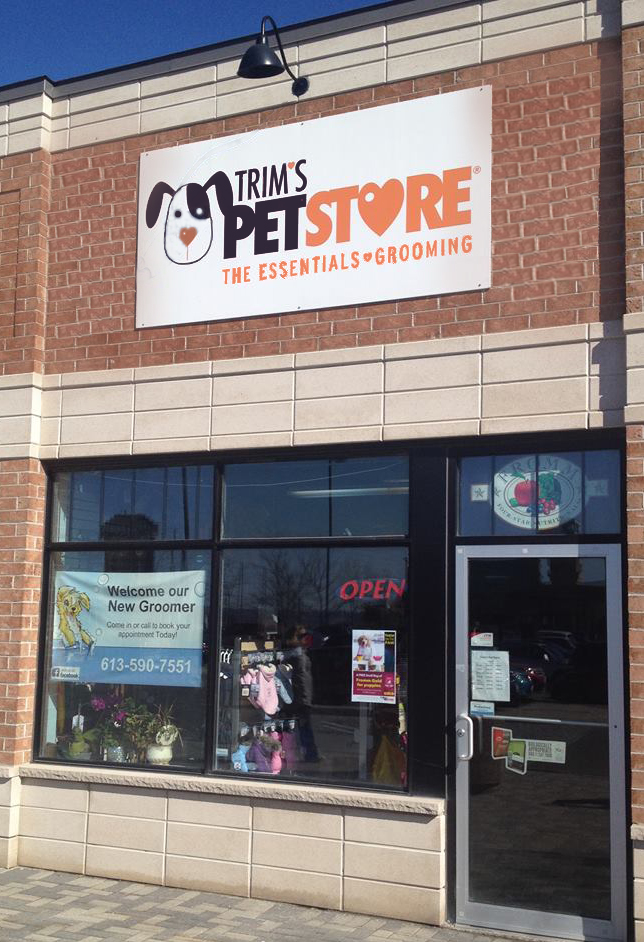 Trims Pet Store | 900 Watters Rd, Orléans, ON K4A 3S1, Canada | Phone: (613) 590-7551