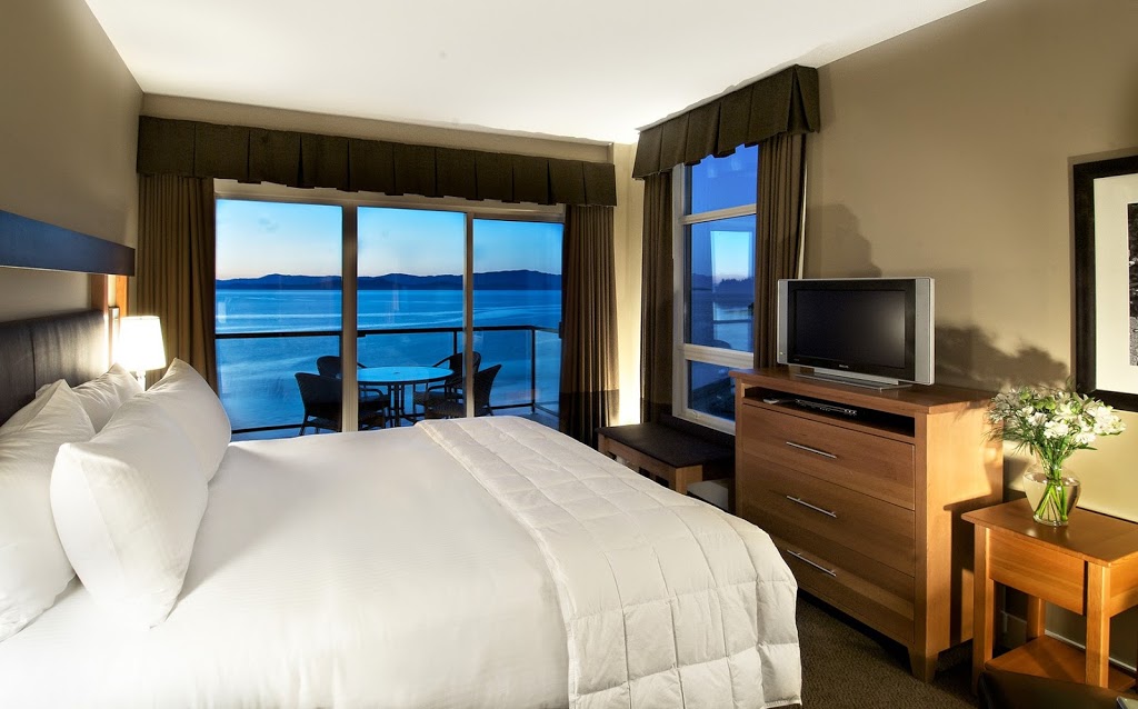 The Beach Club Resort - Bellstar Hotels & Resorts | 181 Beachside Dr, Parksville, BC V9P 2H5, Canada | Phone: (250) 248-8999