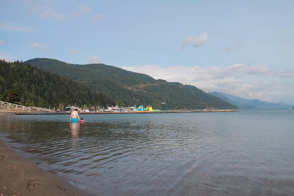 Tourism Harrison Hot Springs | 499 Hot Springs Rd, Harrison Hot Springs, BC V0M 1K0, Canada | Phone: (604) 796-5581