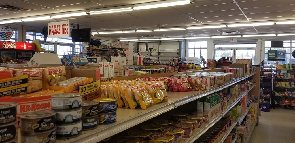 Reddi Mart | 1555 Lakewood Rd W Northwest, Edmonton, AB T6K 2V7, Canada | Phone: (780) 462-9602