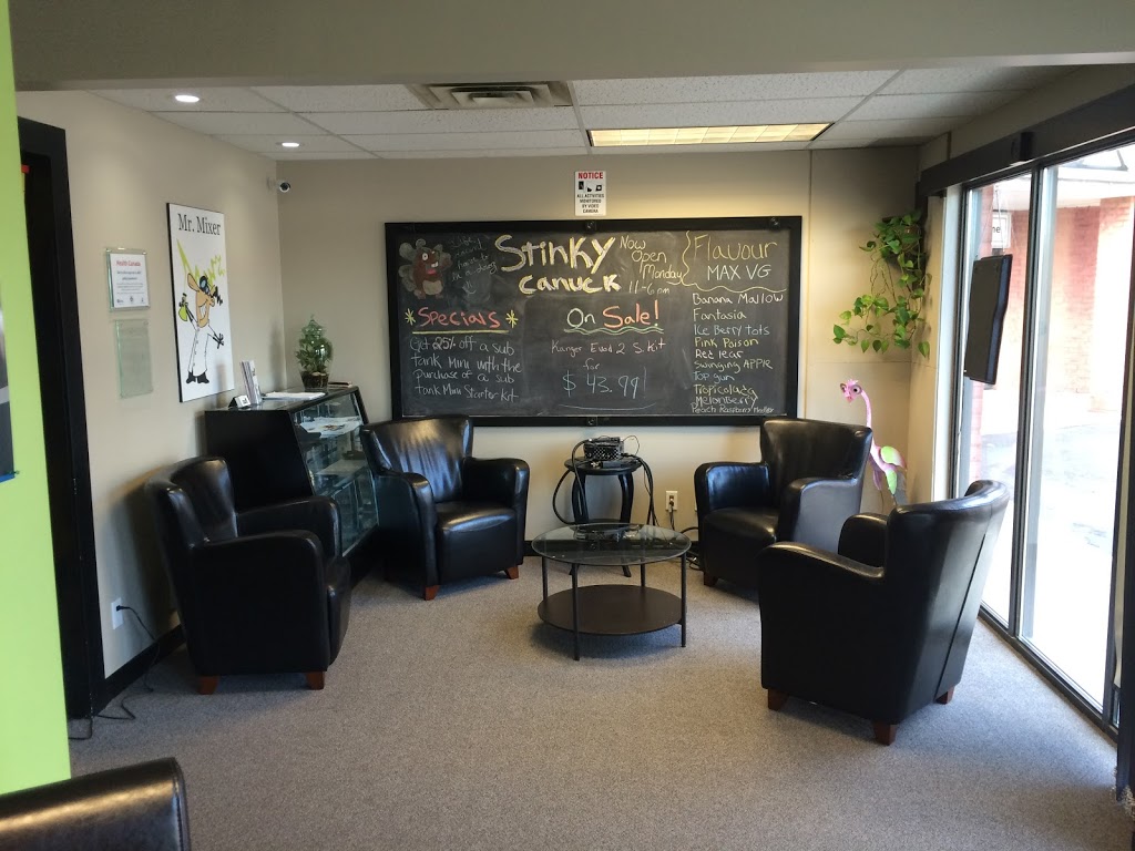 Stinky Canuck | 255 Glen Miller Rd #15, Trenton, ON K8V 5P8, Canada | Phone: (613) 922-6976