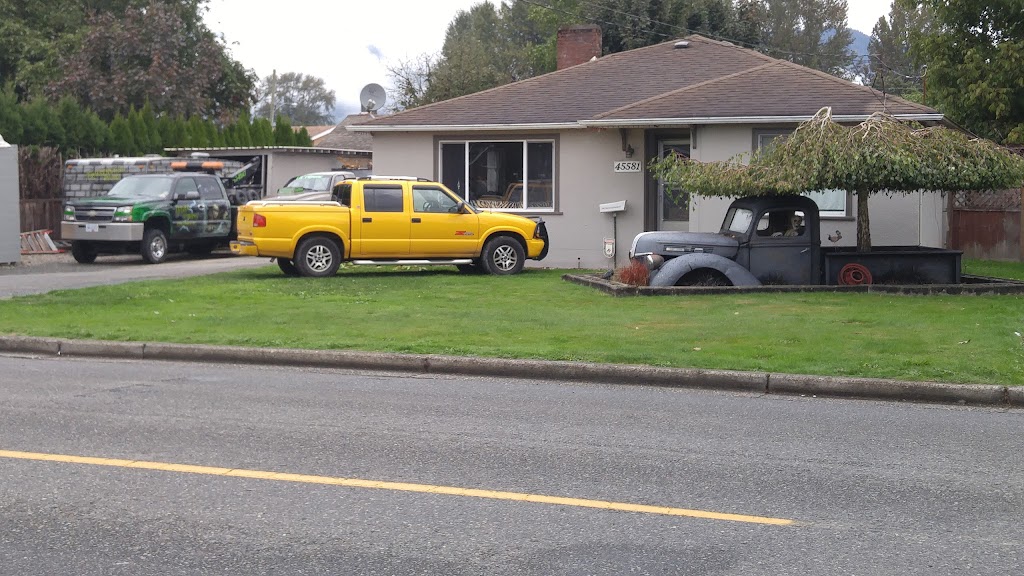 Daves Towing | 45581 Lewis Ave, Chilliwack, BC V2P 3C7, Canada | Phone: (604) 795-0547