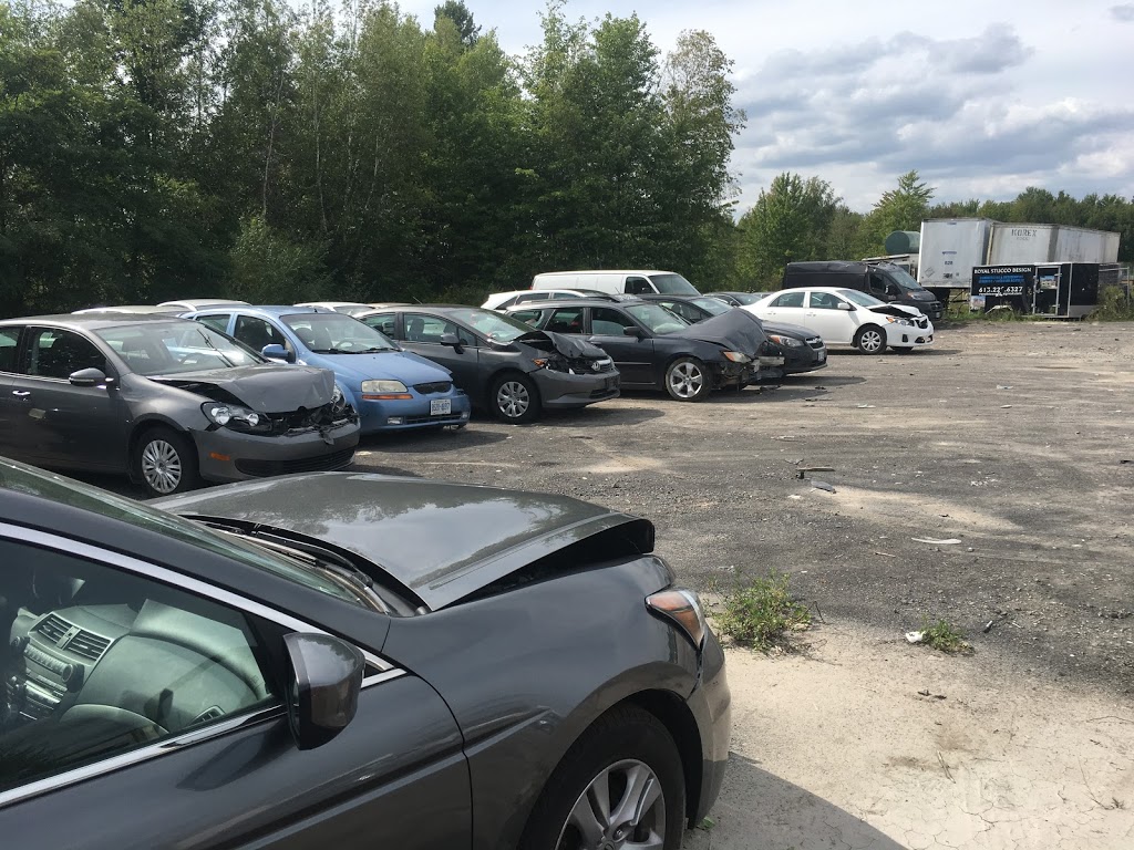 Randys Towing & Storage Inc. | 4020 Leitrim Rd, Gloucester, ON K1G 3N4, Canada | Phone: (613) 400-9919