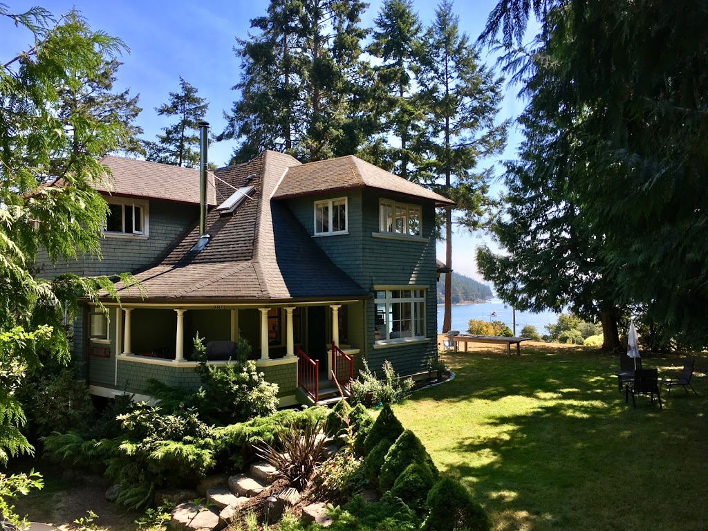 Nosy Point | 4606 Oak Rd, Pender Island, BC V0N 2M1, Canada | Phone: (250) 213-3554