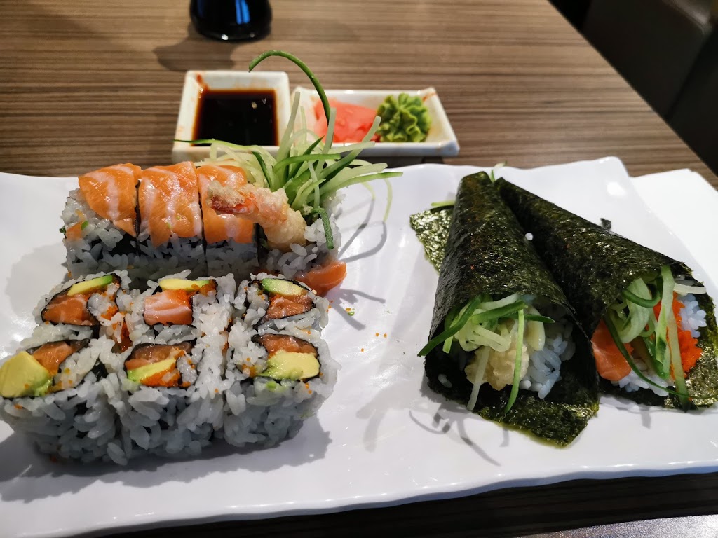 Hockey Sushi | 1102 Centre St, Thornhill, ON L4J 3M8, Canada | Phone: (905) 882-6663