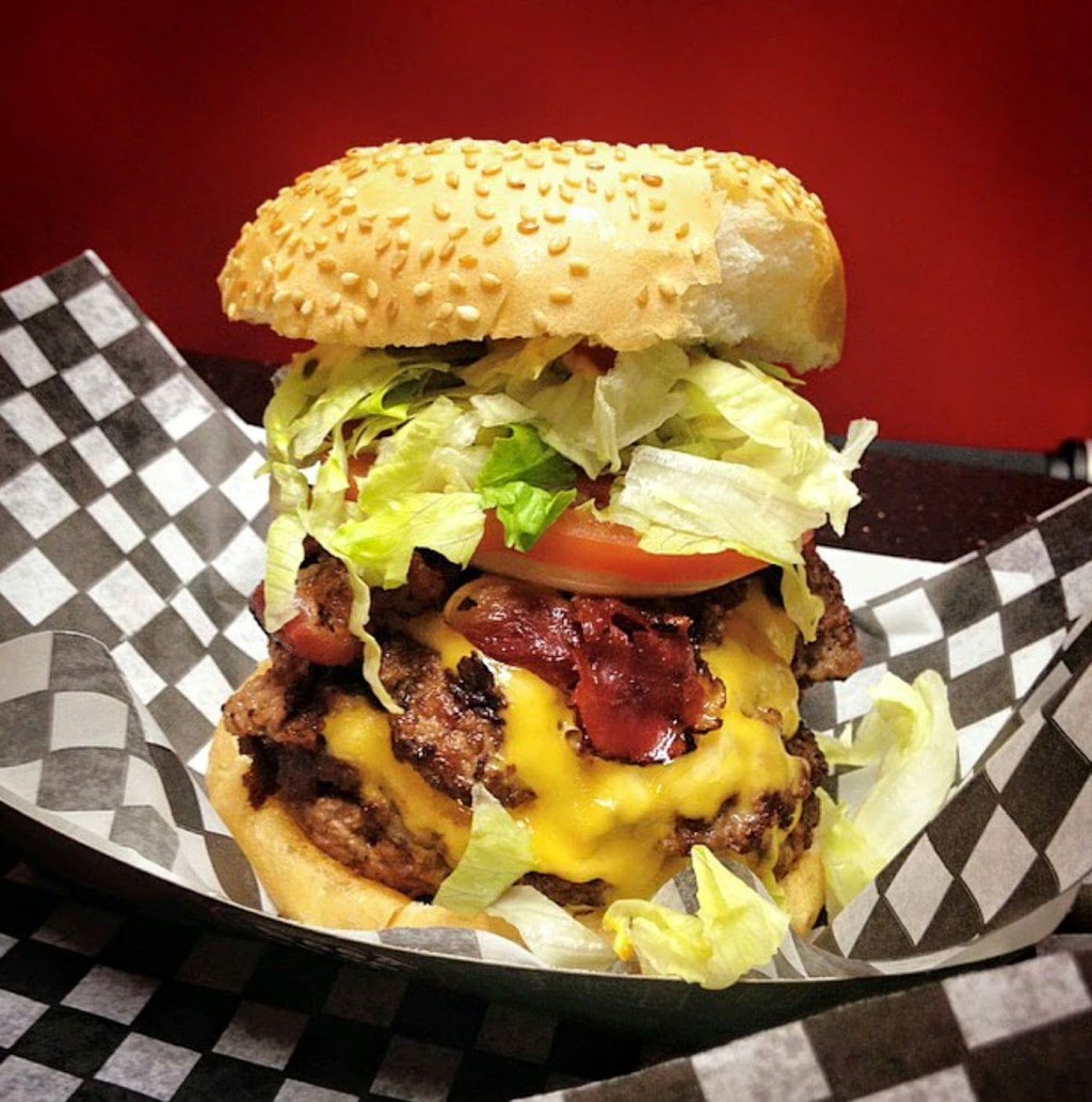 Burger Factory | 5130 Dixie Rd, Mississauga, ON L4W 1C9, Canada | Phone: (905) 212-1551