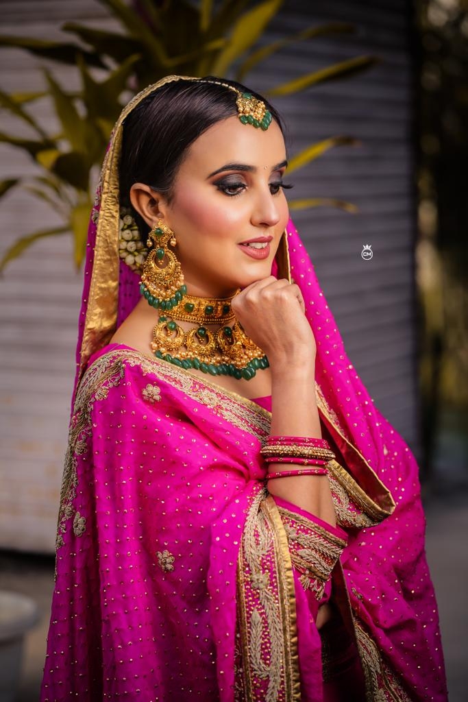 Makeup and Hair by Simran Kaur | 8 Gambia Rd, Brampton, ON L7A 4M2, Canada | Phone: (647) 675-4487