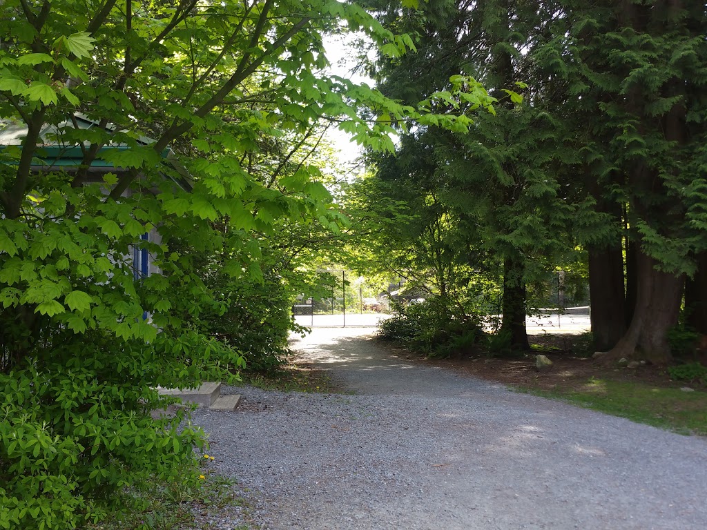 Evelyn Park | North Vancouver, BC V7K 3B9, Canada