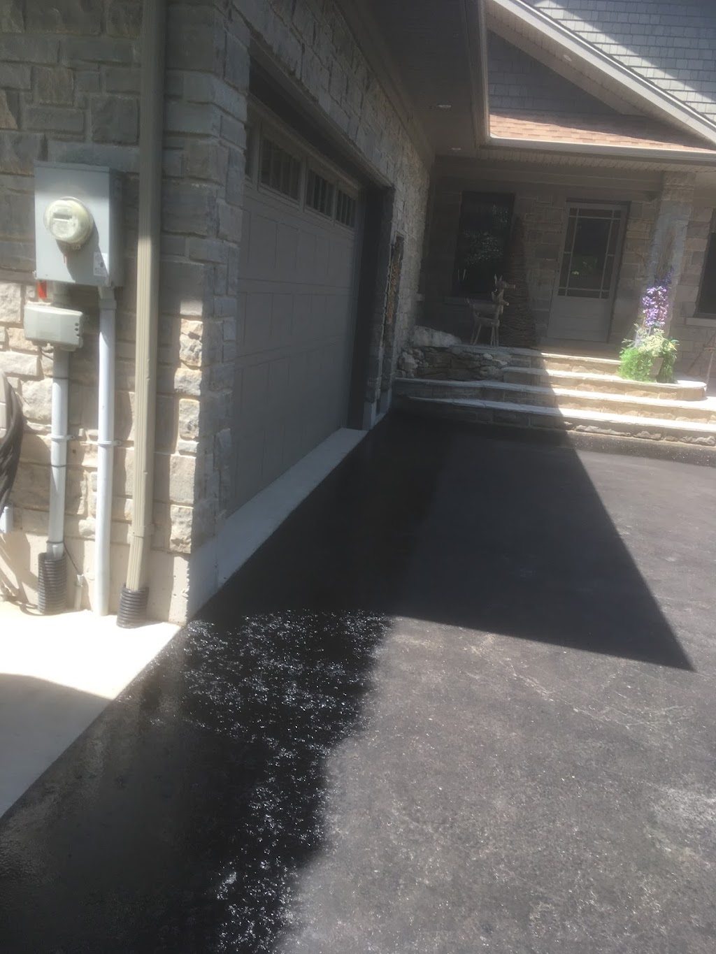 protek asphalt maintenance | 10586 St Clair Rd, Pointe aux Roches, ON N0R 1N0, Canada | Phone: (519) 857-4910