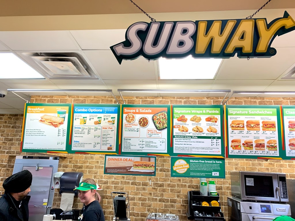 Subway | ESSO ON THE RUN TRUCK STOP, 5906 Oil Heritage Rd, Wyoming, ON N7M 5J6, Canada | Phone: (519) 845-3249